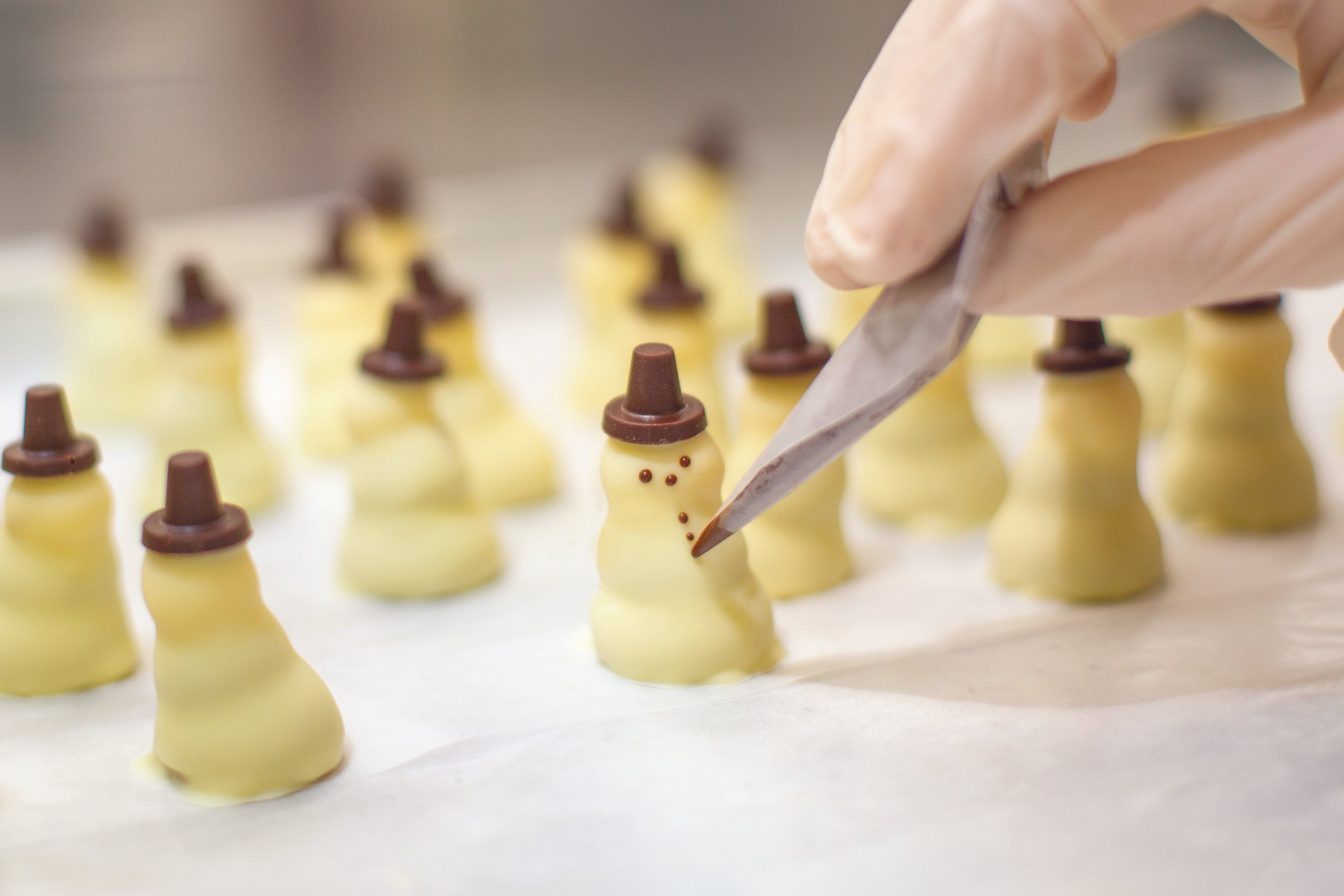 Chocolate Snowmen – L.A. Burdick Chocolates